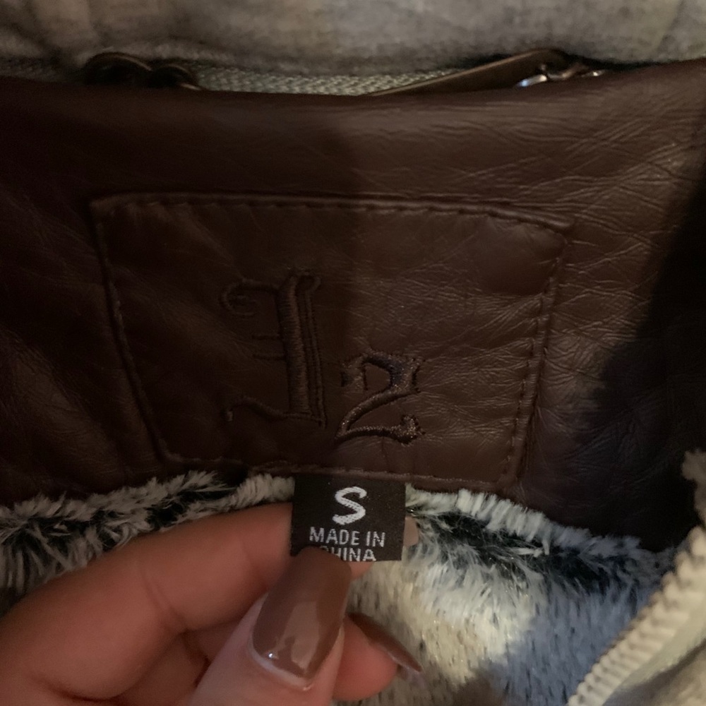 Leather Jacket - Picture 2 of 7